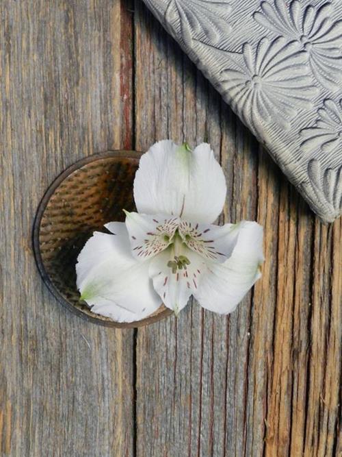 SIBERIA WHITE ALSTROMERIA